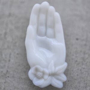 VTG 70s McKee Milk Glass Hand Flowers Trinket Dish Jewelry Tray Retro